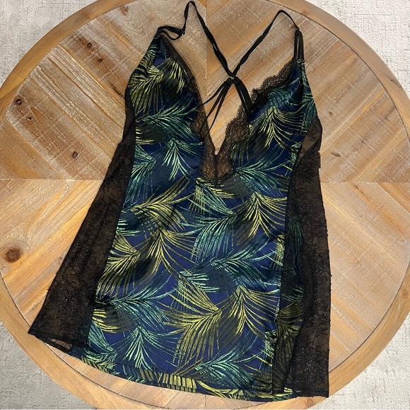Victoria's Secret Other - Victorias Secret Navy‎ Palm Leaf Lace Silk chemise slip Large
